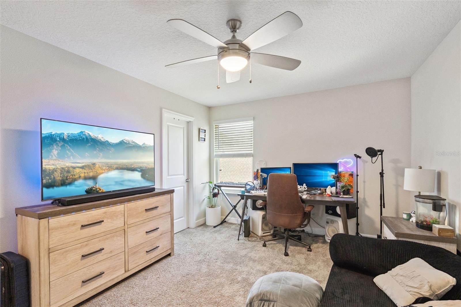 STOREY GROVE PH 3 - Residential