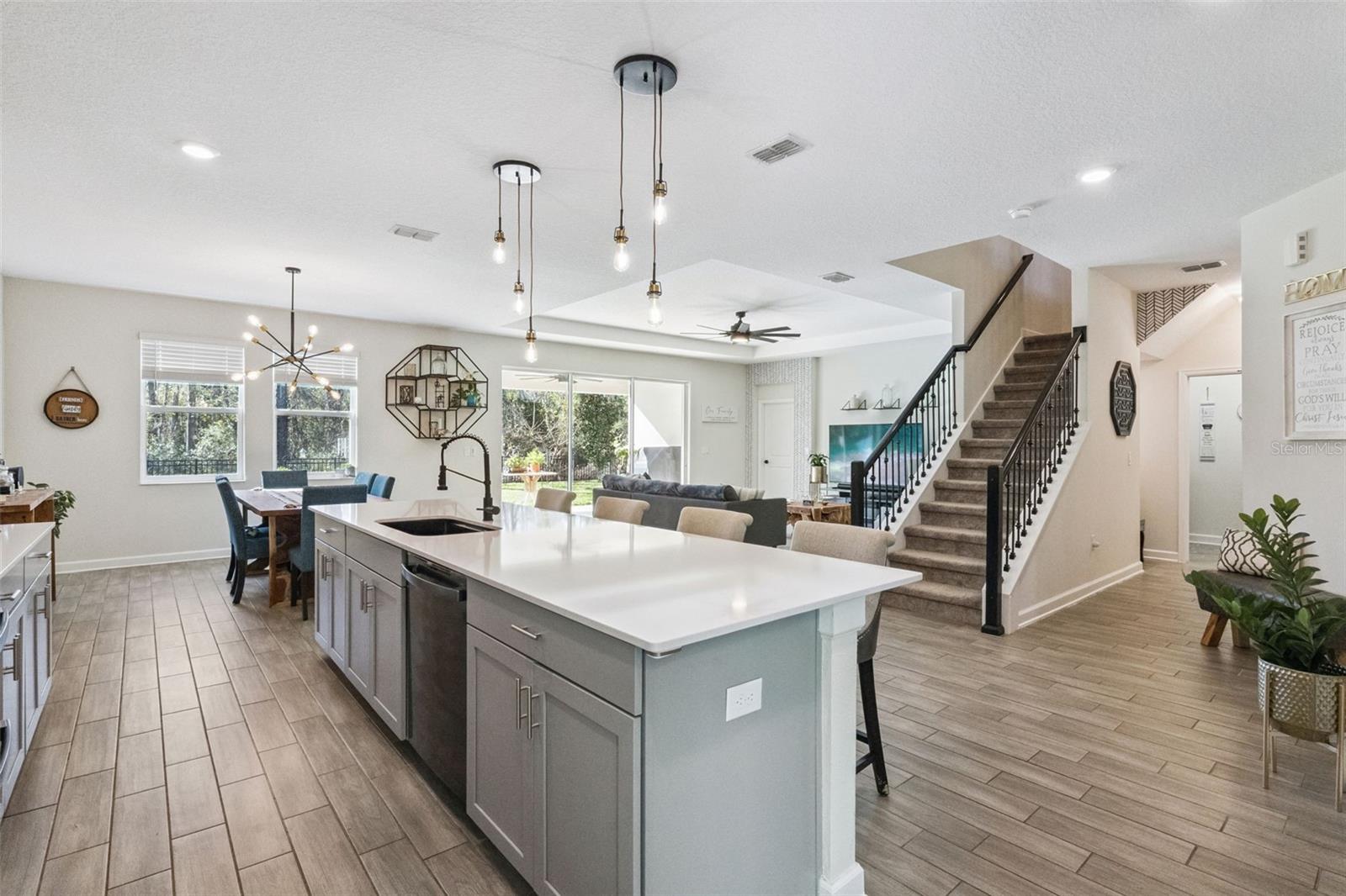 STOREY GROVE PH 3 - Residential