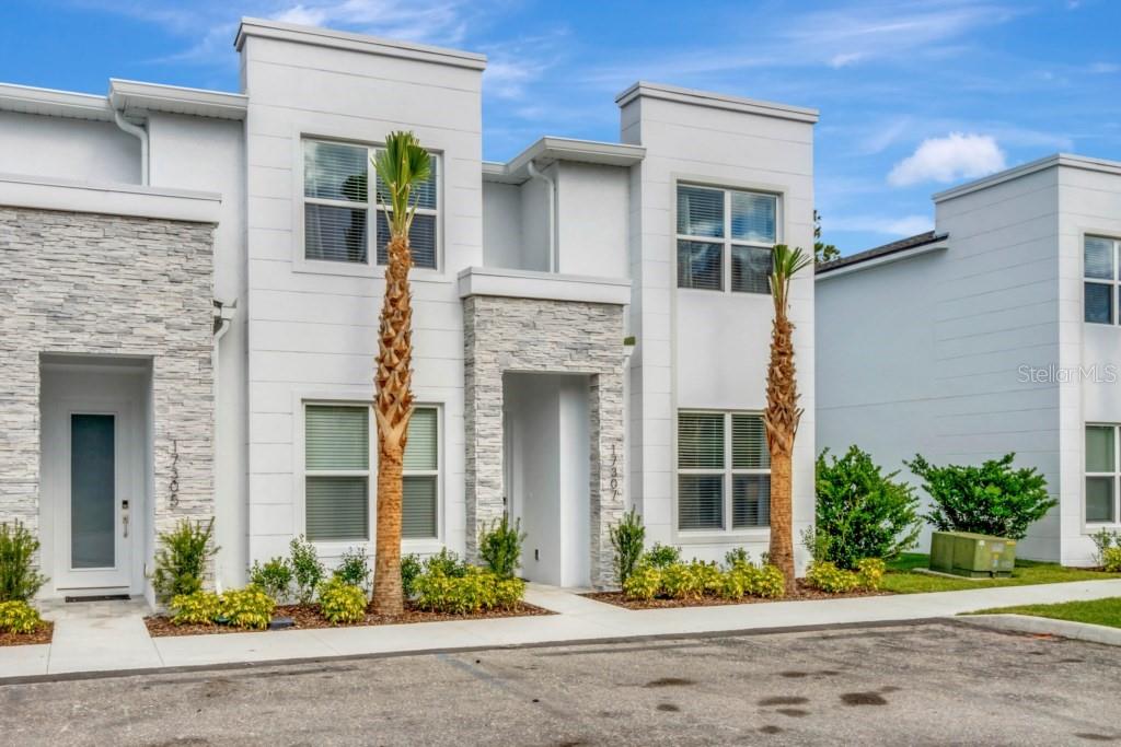 Fully furnished 3 bedrooms, 3 full bathroom townhouse with private screened-in pool located in the eco-friendly community of Hidden Forest in Clermont. This spacious home features an open floor plan, modern kitchen with stainless steel appliances, in-unit laundry, and one bedroom conveniently located on the first floor. All bedrooms have access to full bathrooms, making it ideal for comfortable everyday living. Offered as a long-term rental, this property is move-in ready and conveniently located near shopping, dining, and major highways, with easy access to Disney and other Orlando attractions. Community amenities include a resort-style pool, jacuzzi, fitness center, and an arcade room perfect for relaxing and entertaining year-round.