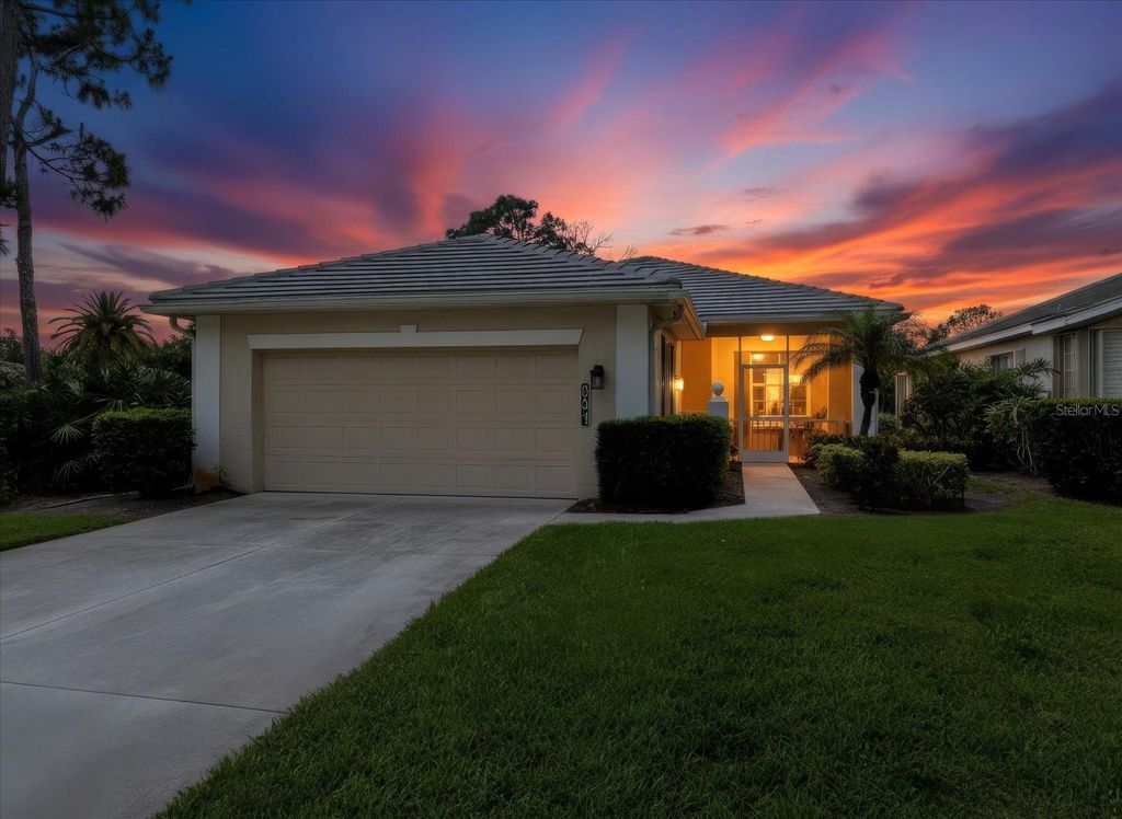Photo of 831 Chalmers Drive #831, Venice, FL 34293 (MLS # A4693785)