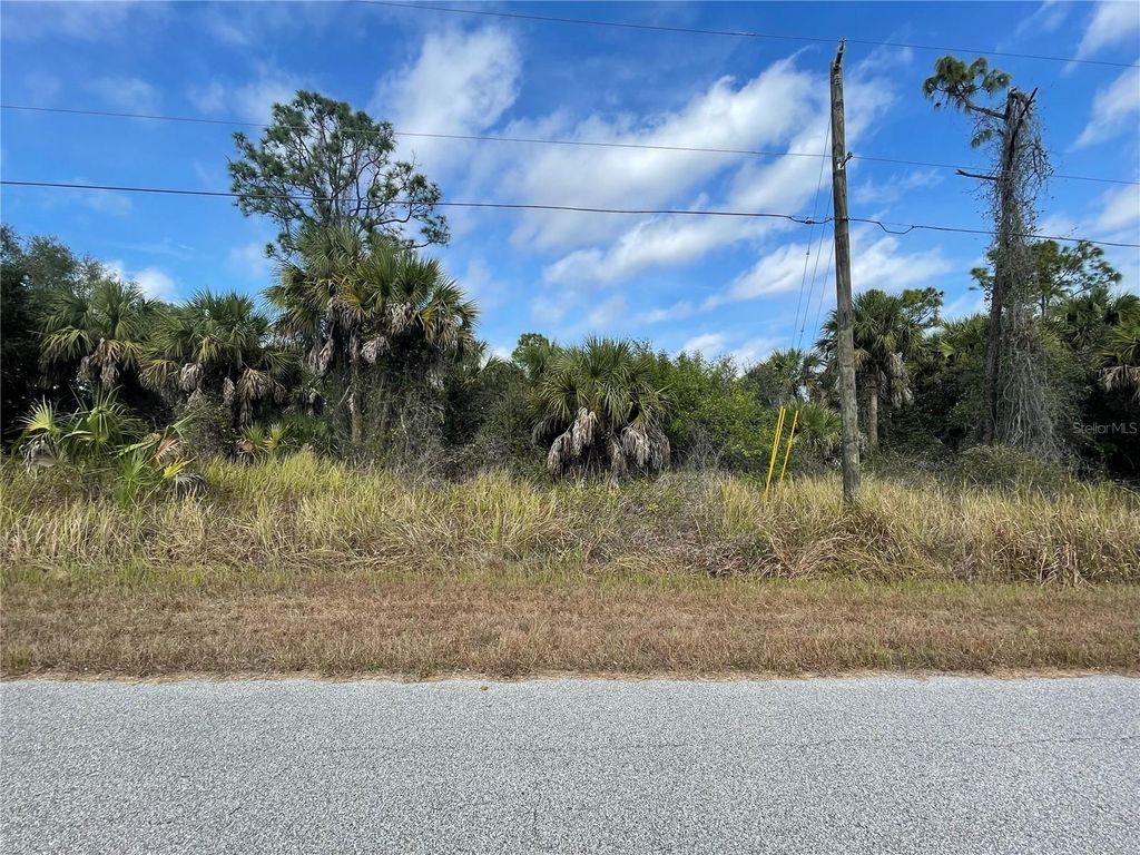 Photo of 13 Bartlett Avenue, North Port, FL 34288 (MLS # C7519957)
