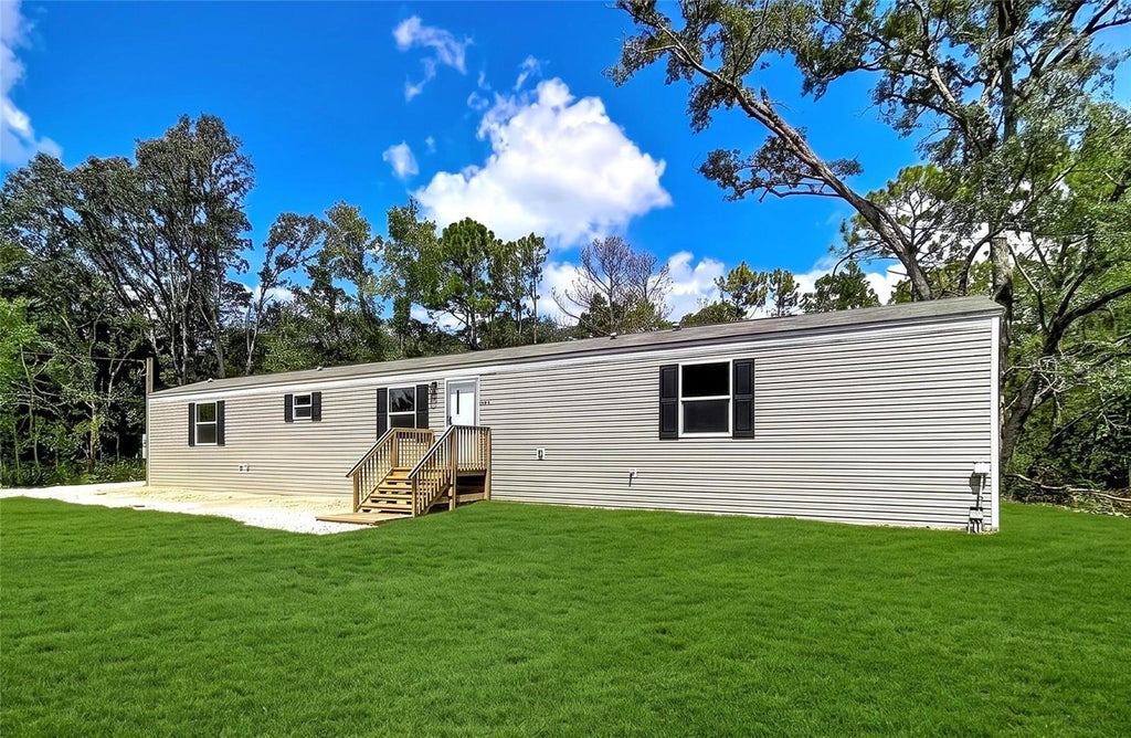 Photo of 549 W Kuhns Lane, Lecanto, FL 34461 (MLS # OM732252)