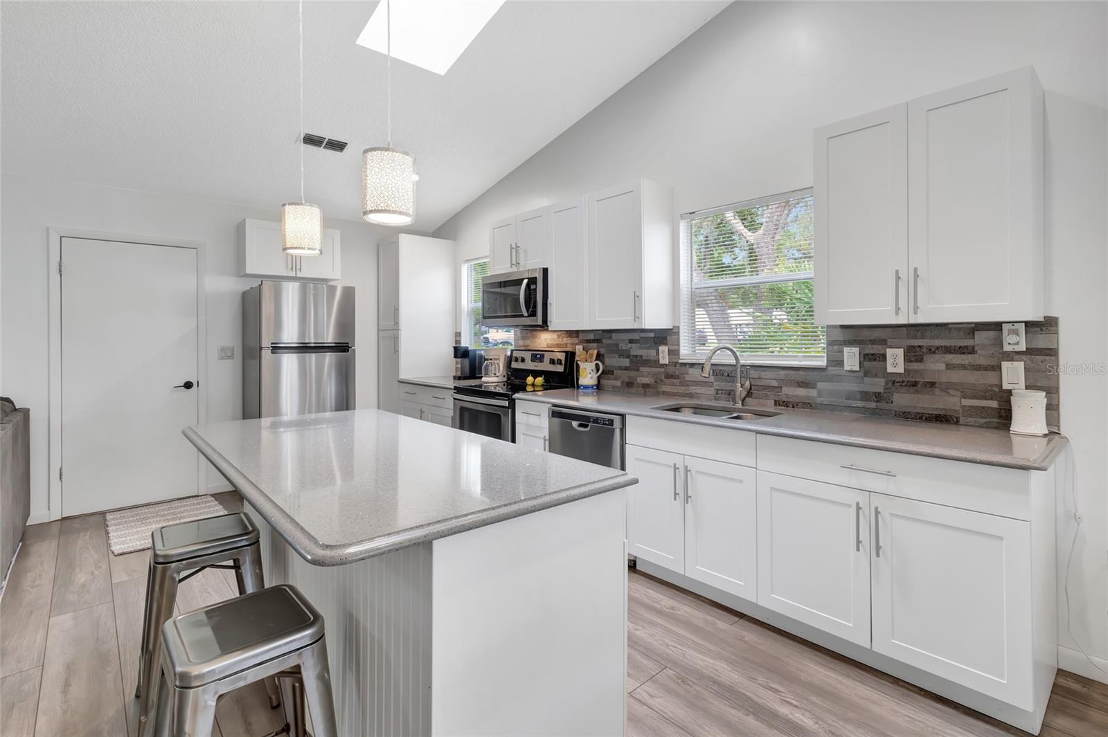 SCOTTISH HIGHLANDS CONDO PH B - Residential