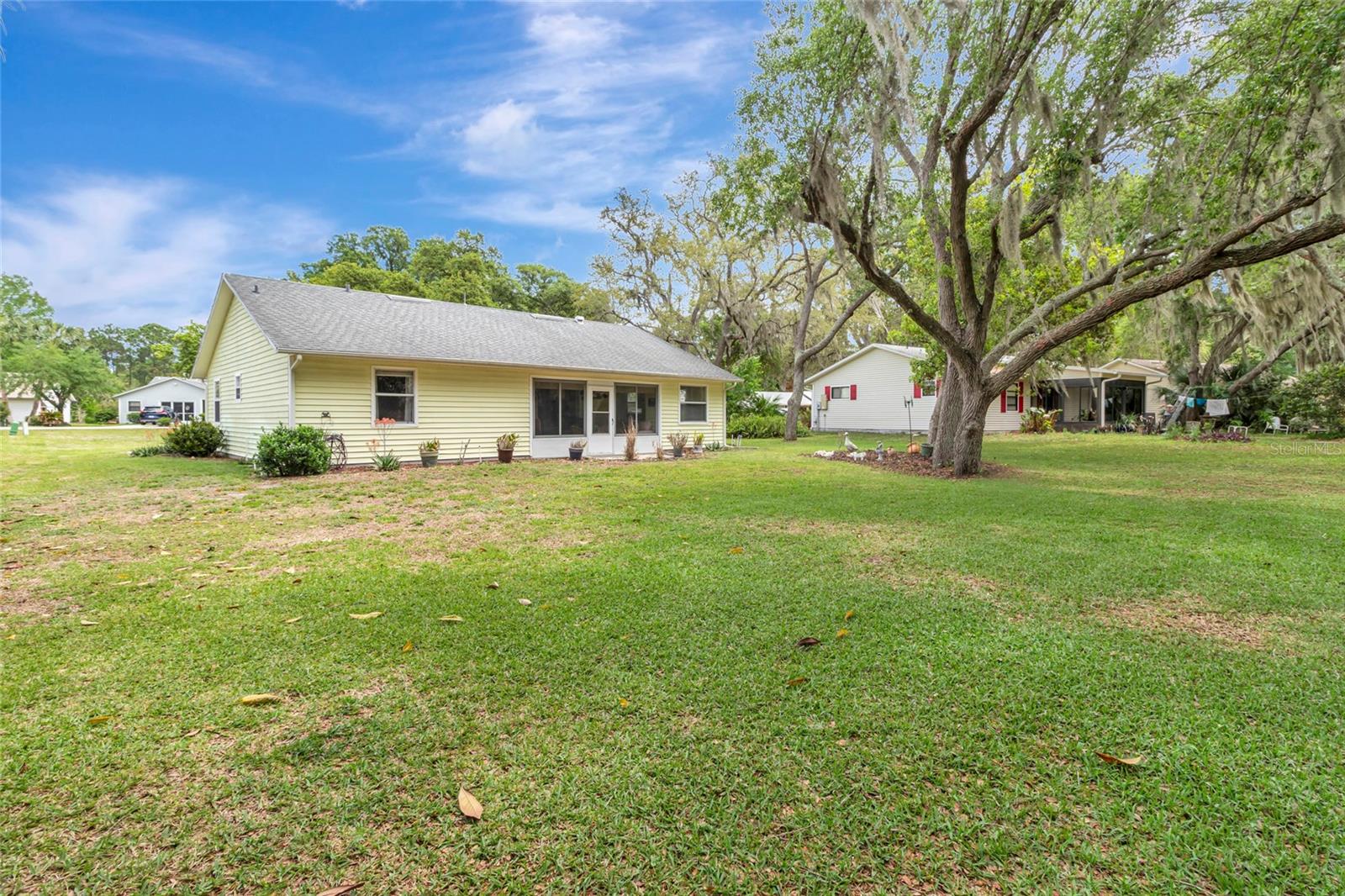 SCOTTISH HIGHLANDS CONDO PH B - Residential