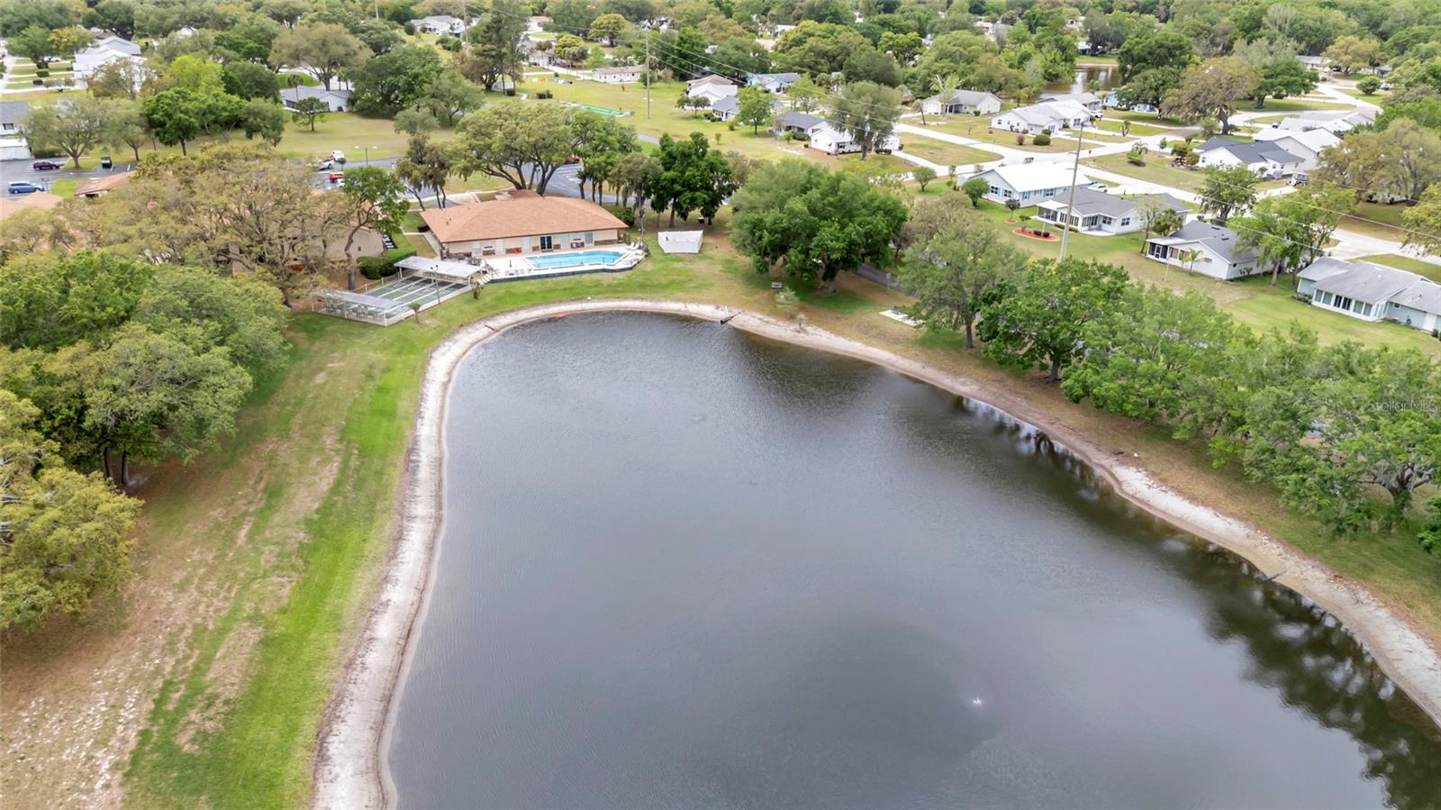 SCOTTISH HIGHLANDS CONDO PH B - Residential