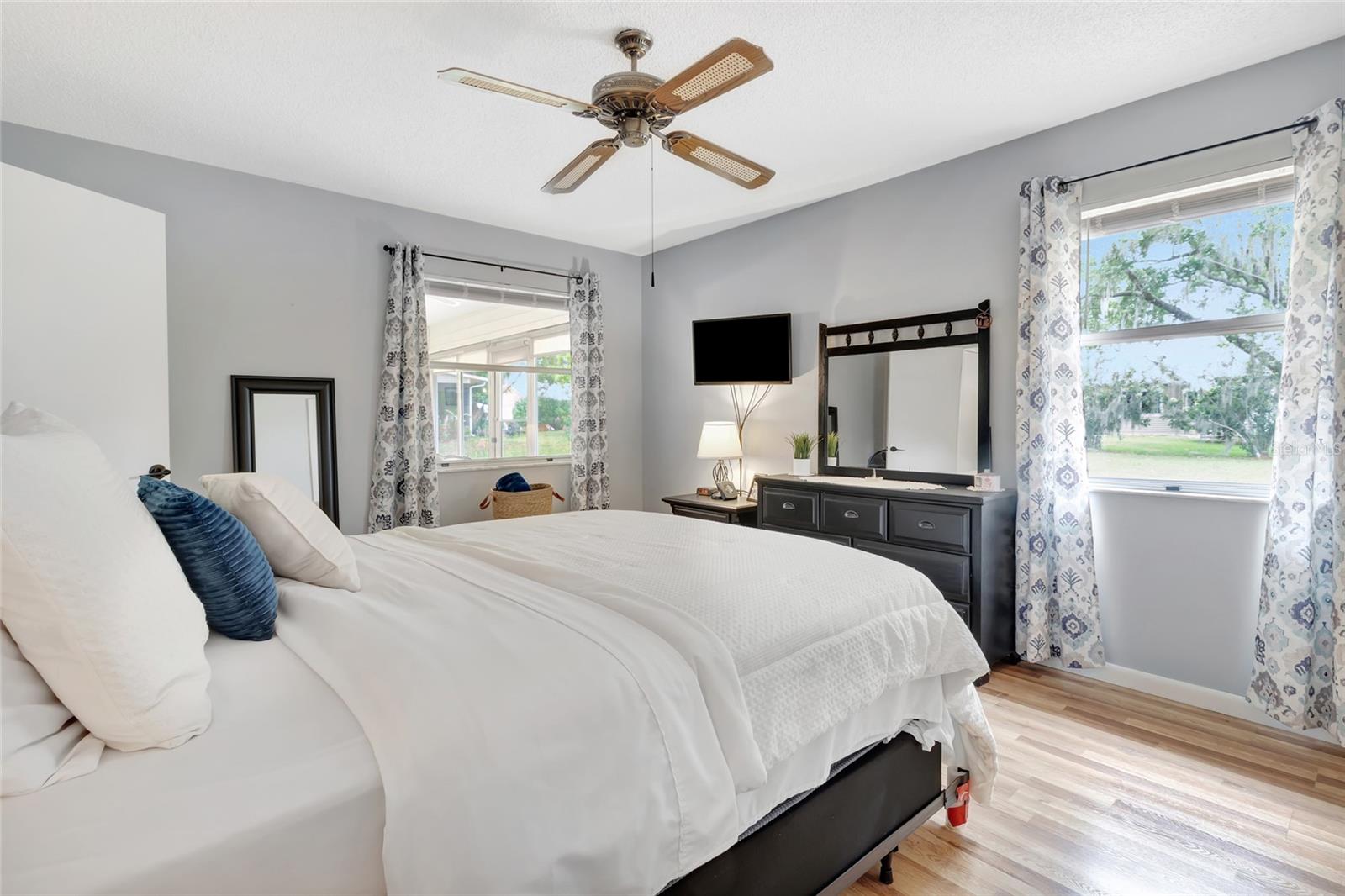 SCOTTISH HIGHLANDS CONDO PH B - Residential