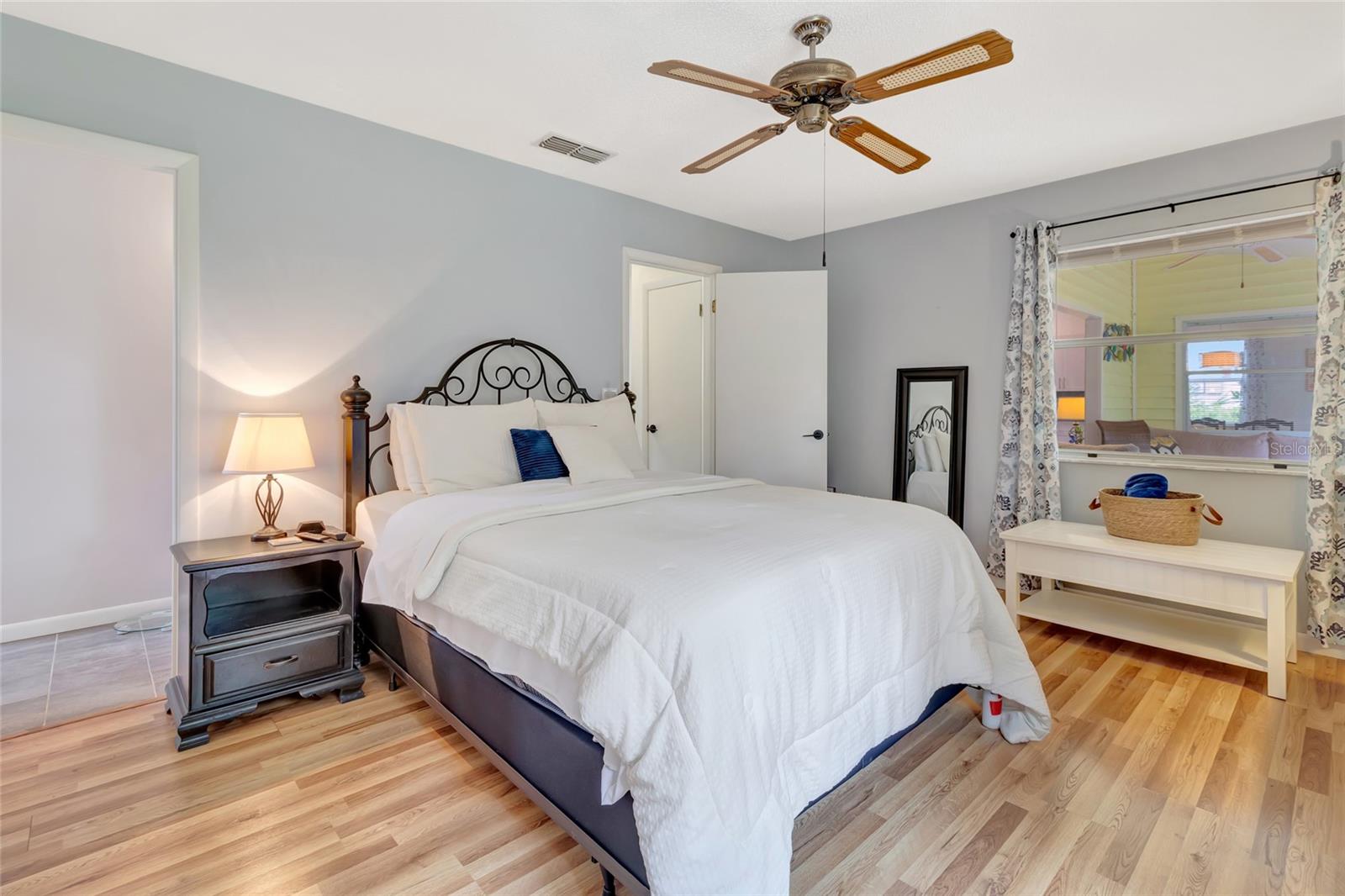 SCOTTISH HIGHLANDS CONDO PH B - Residential