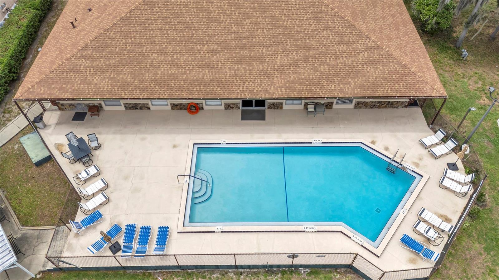 SCOTTISH HIGHLANDS CONDO PH B - Residential