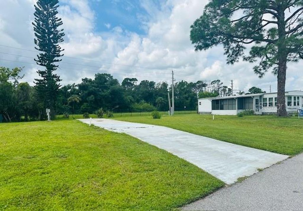Photo of 5140 Palena Boulevard, North Port, FL 34287 (MLS # A4585092)