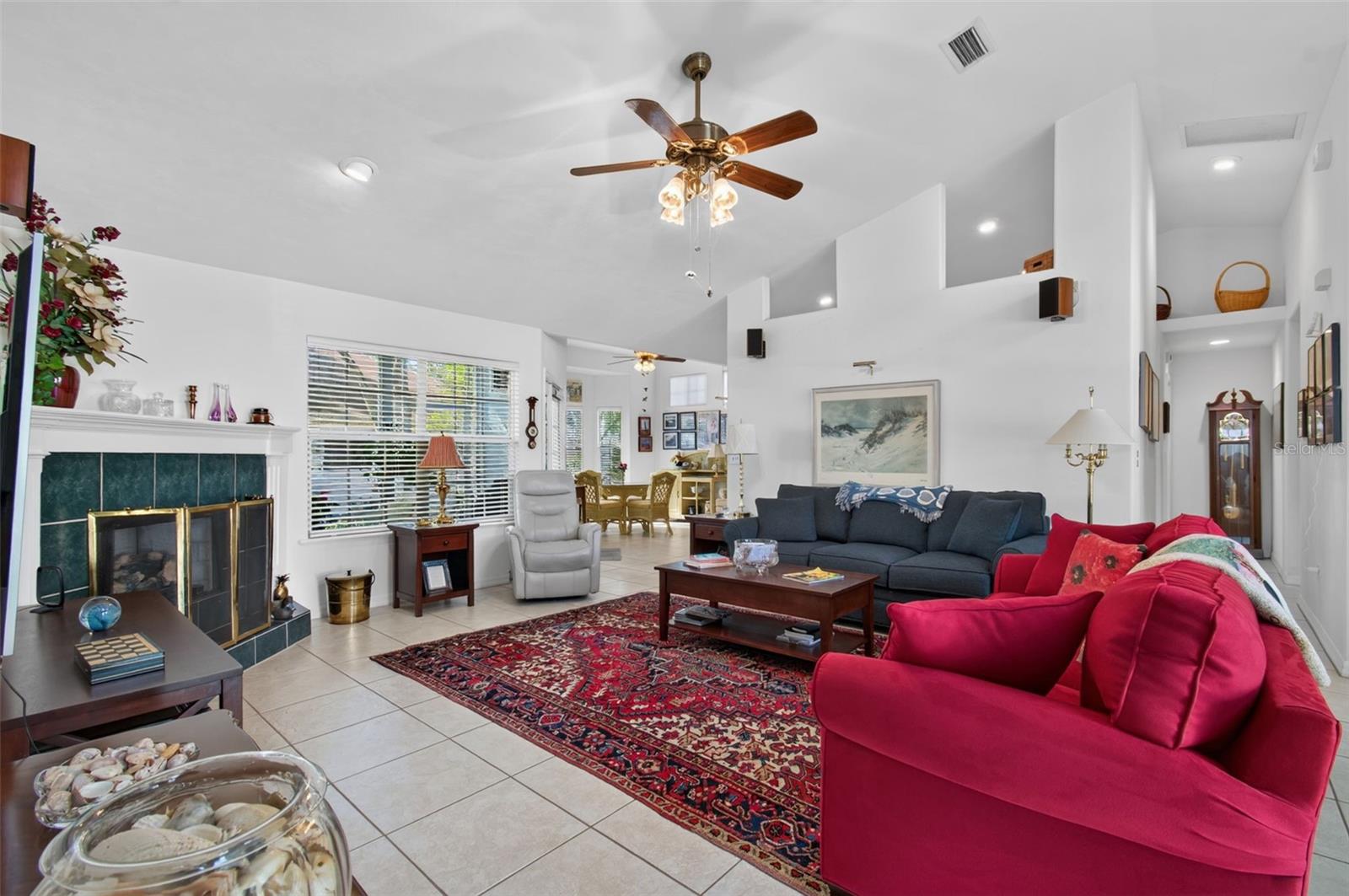 11319 NW 33RD AVENUE