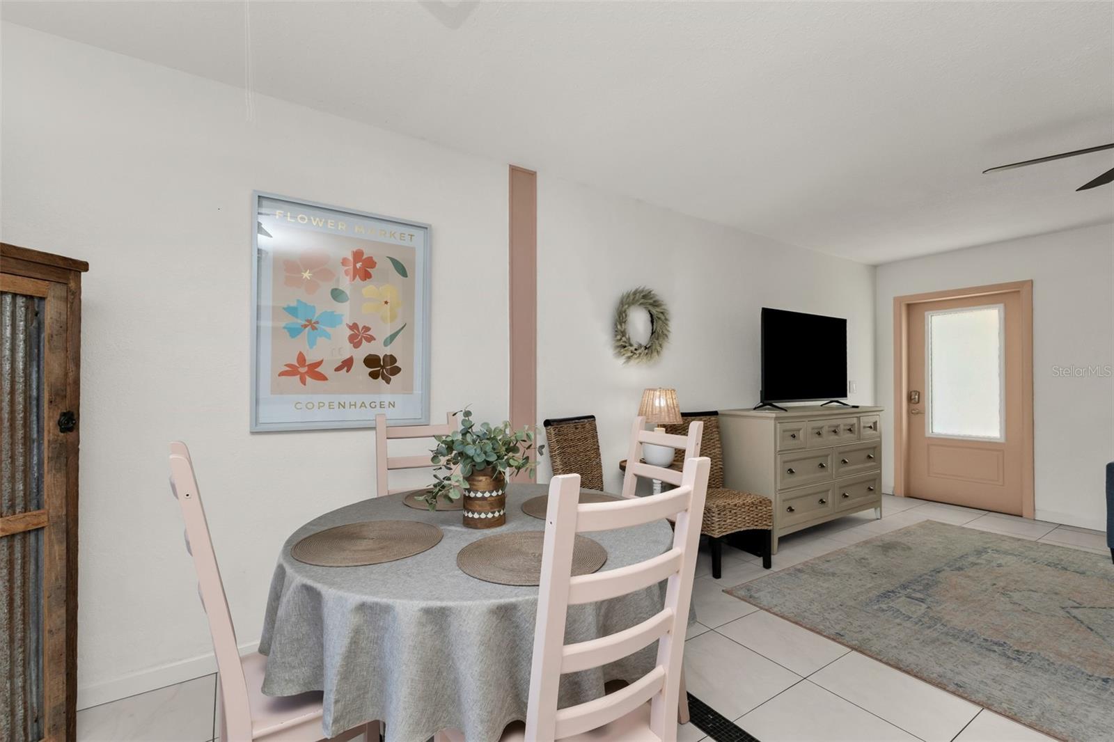 COCO PALMS - Residential