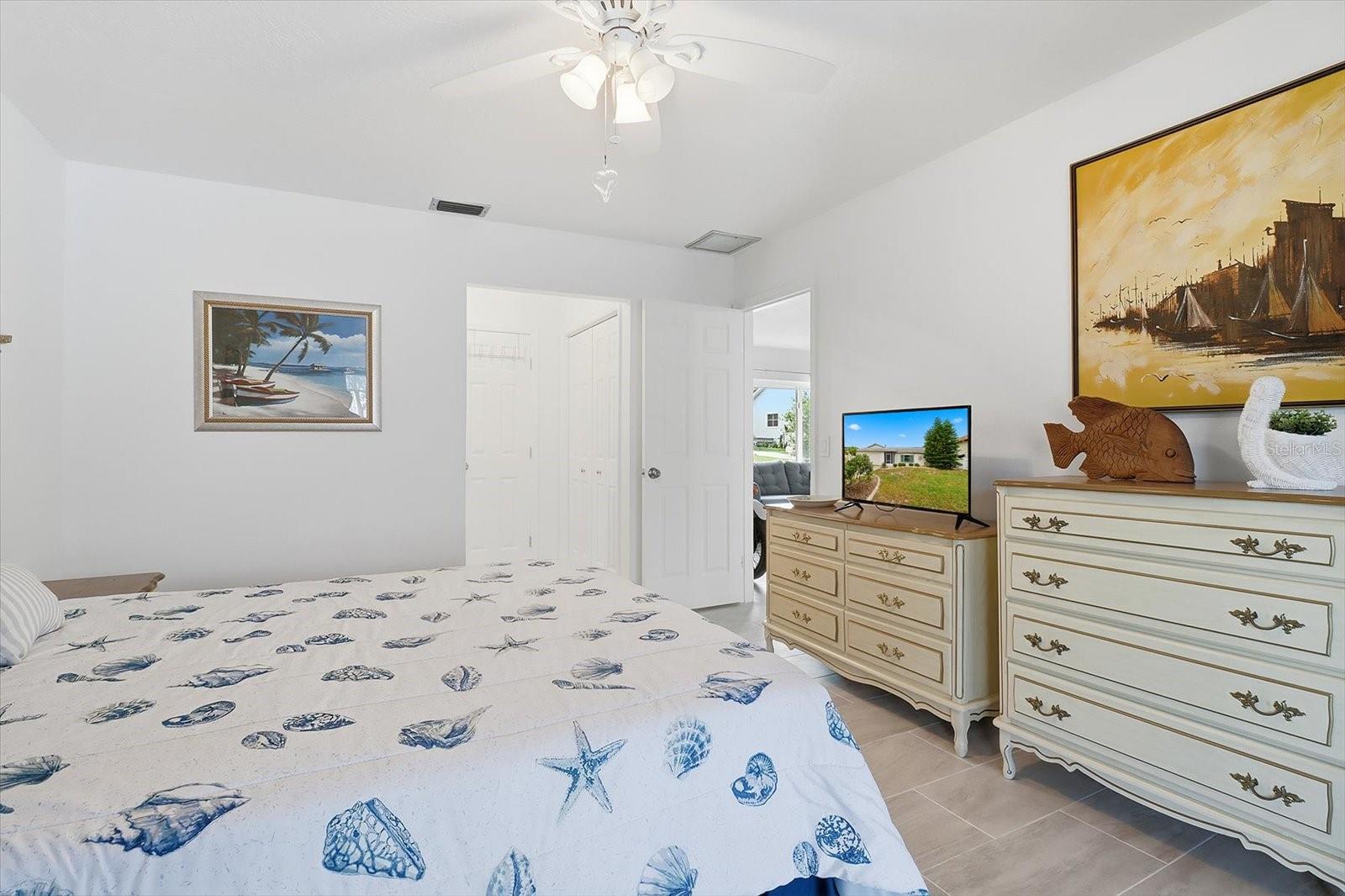 DIXIE SHORES UNIT 01 REP - Residential