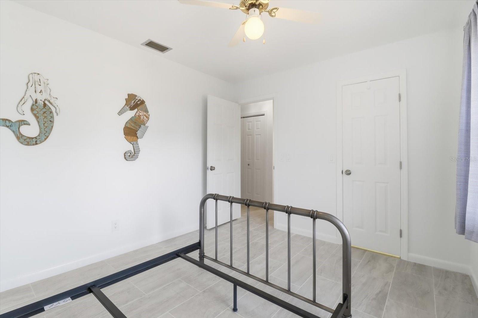 DIXIE SHORES UNIT 01 REP - Residential