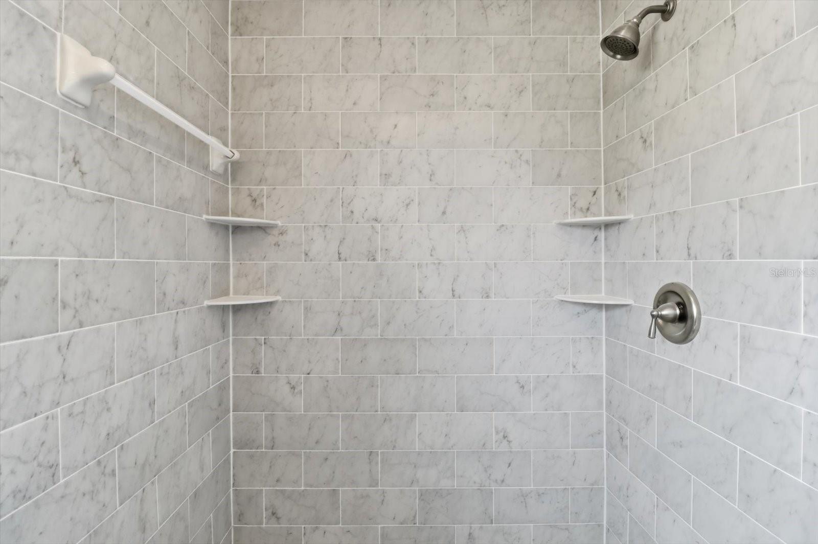 DIXIE SHORES UNIT 01 REP - Residential