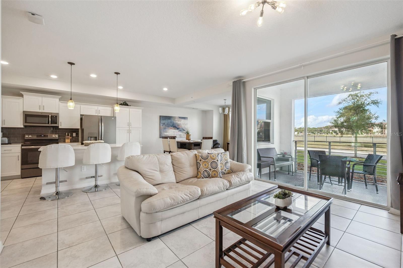 THE TERRACES AT STOREY LAKE, STOREY LAKE - Residential