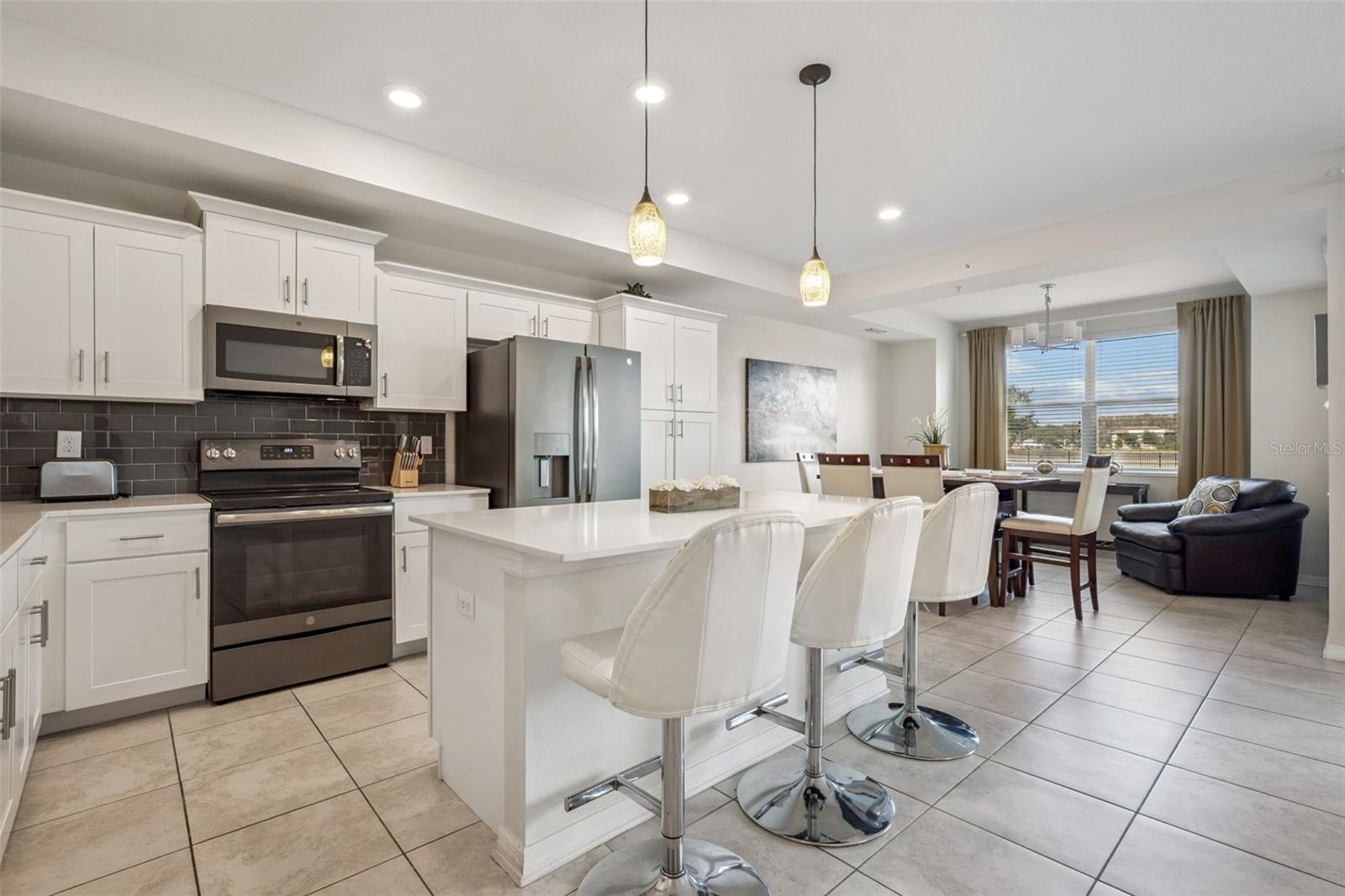 THE TERRACES AT STOREY LAKE, STOREY LAKE - Residential