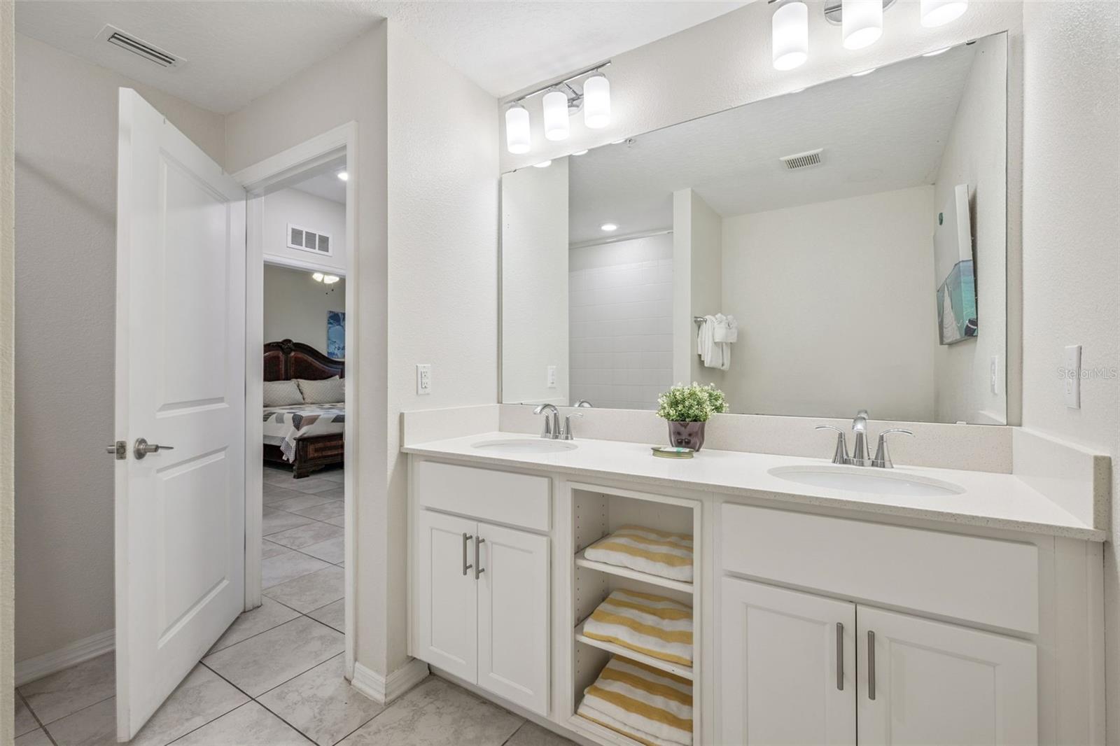 THE TERRACES AT STOREY LAKE, STOREY LAKE - Residential