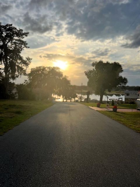 A home in BELLEVIEW