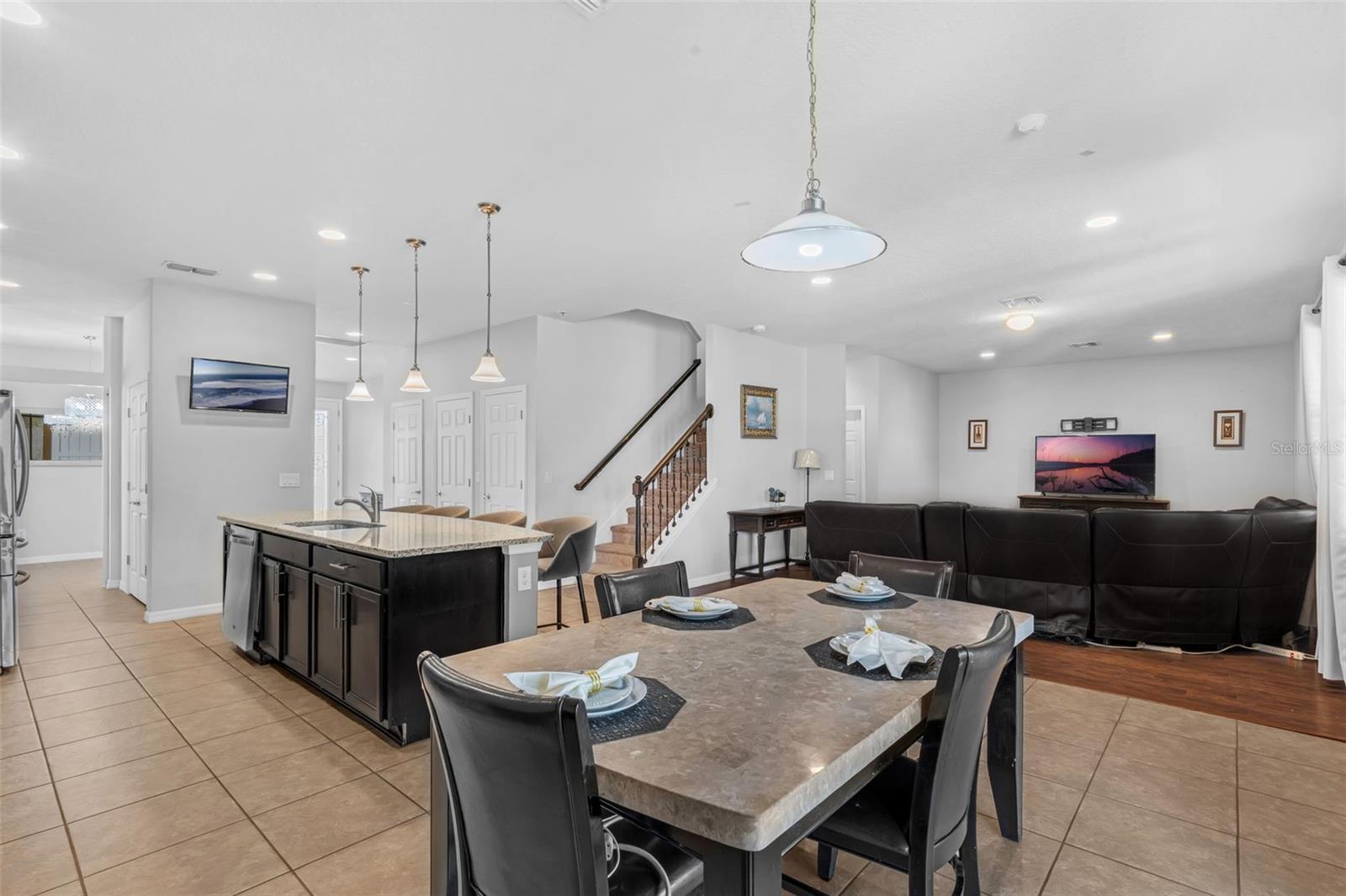 1641 REGAL RIVER CIRCLE