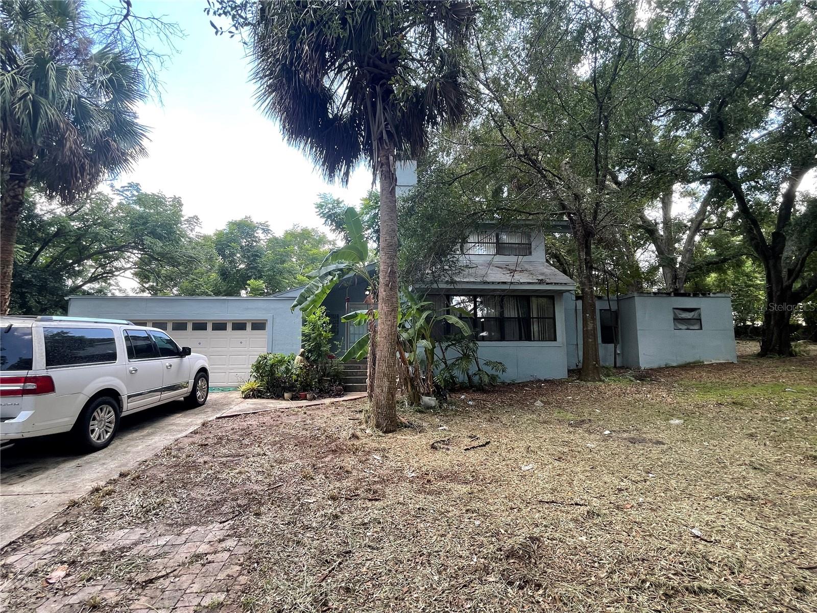This 4 Bedrooms 2 bathroom House, seating on 0.79 acres (+/-) with in ground swimming pool. House is to be sold ASIS