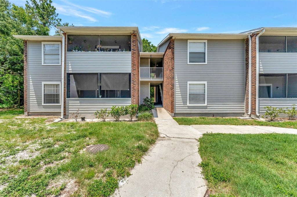 Photo of 1400 Gandy Boulevard N #1501, St Petersburg, FL 33702 (MLS # TB8543738)