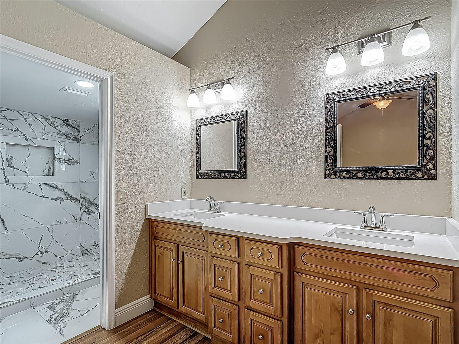 BLOOMINGDALE SEC C UNIT 1 - Residential