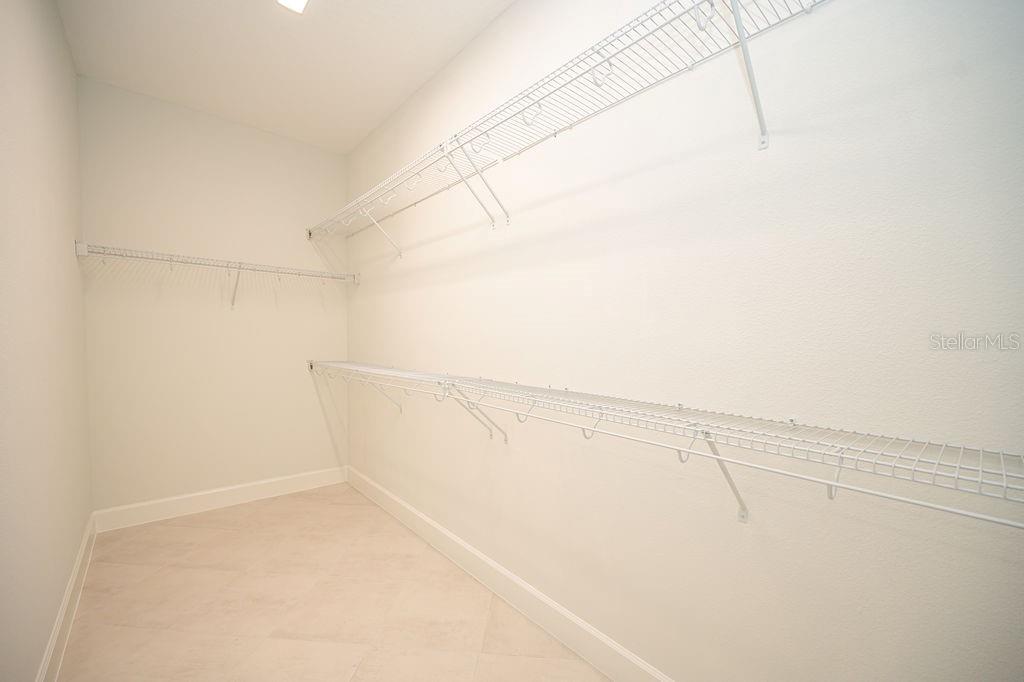 LATITUDE/DAYTONA BEACH PH 2A - Residential Lease