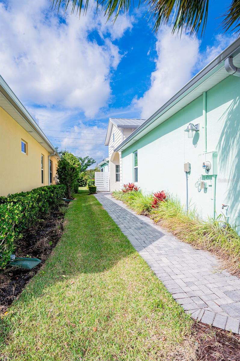 LATITUDE/DAYTONA BEACH PH 2A - Residential Lease