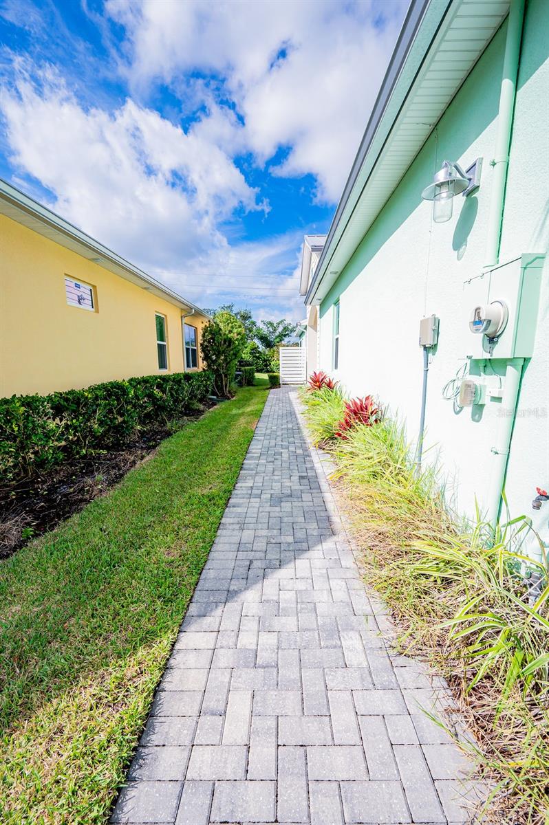 LATITUDE/DAYTONA BEACH PH 2A - Residential Lease