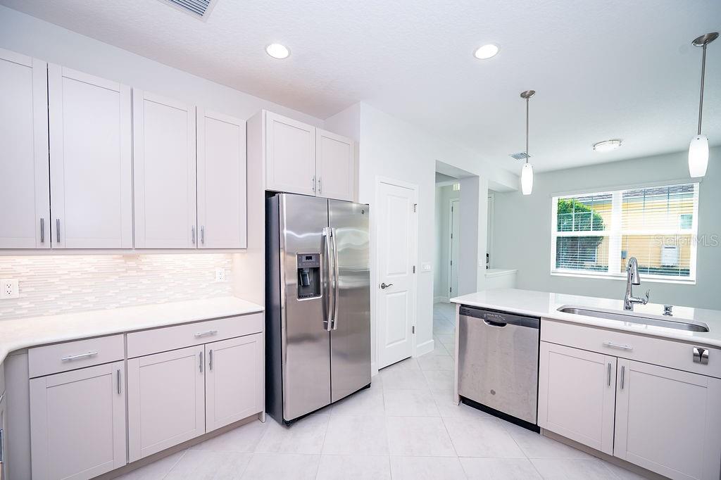 LATITUDE/DAYTONA BEACH PH 2A - Residential Lease