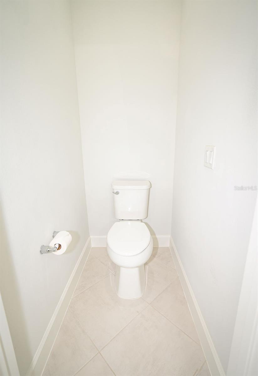 LATITUDE/DAYTONA BEACH PH 2A - Residential Lease