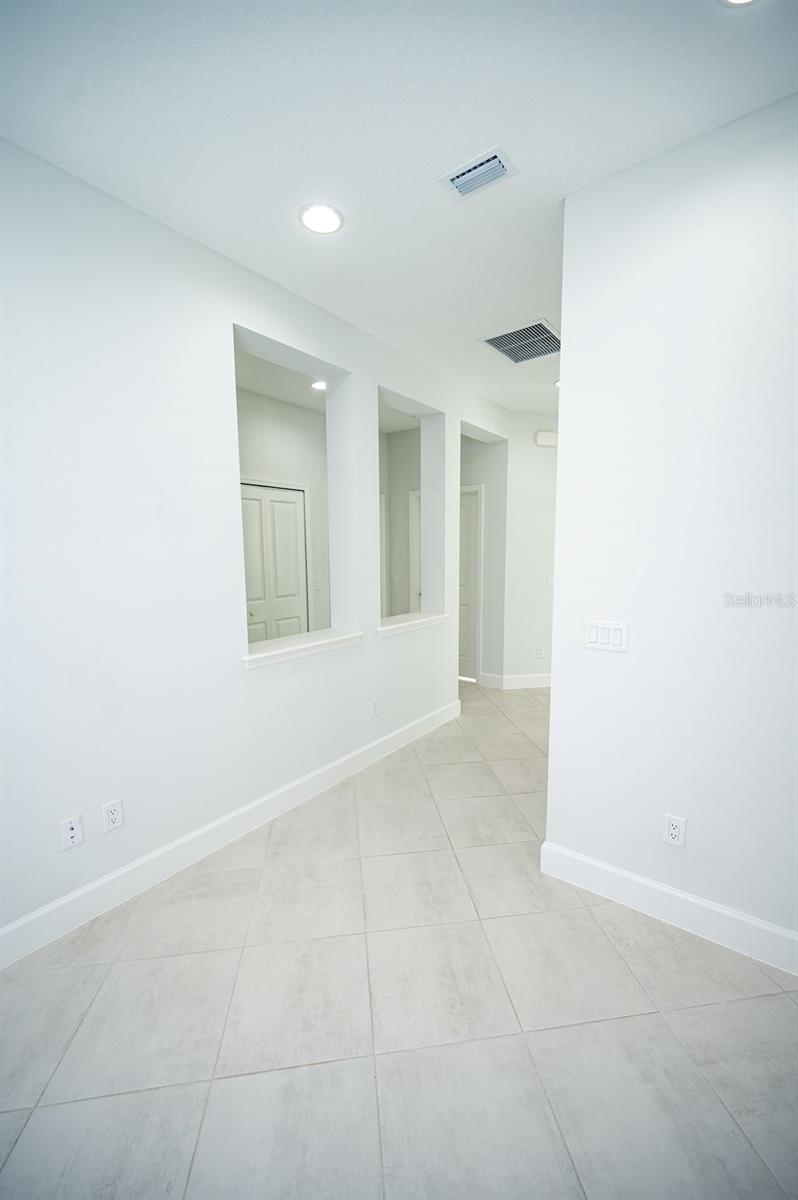 LATITUDE/DAYTONA BEACH PH 2A - Residential Lease