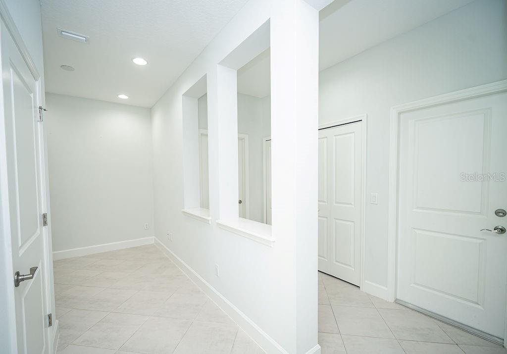 LATITUDE/DAYTONA BEACH PH 2A - Residential Lease