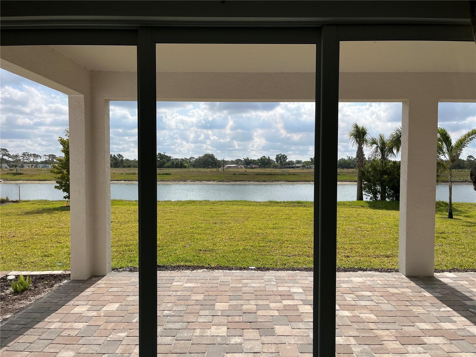 CASSATA LAKES - Residential Lease