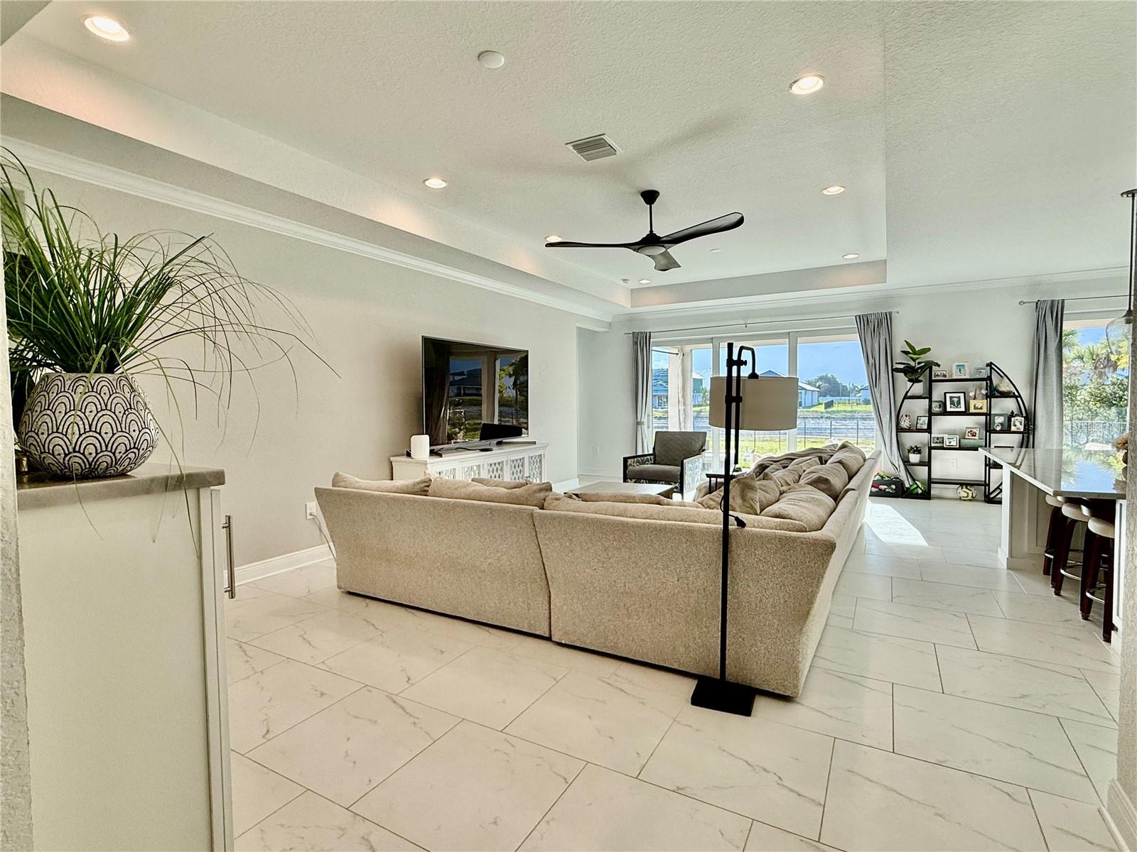 CASSATA LAKES - Residential Lease