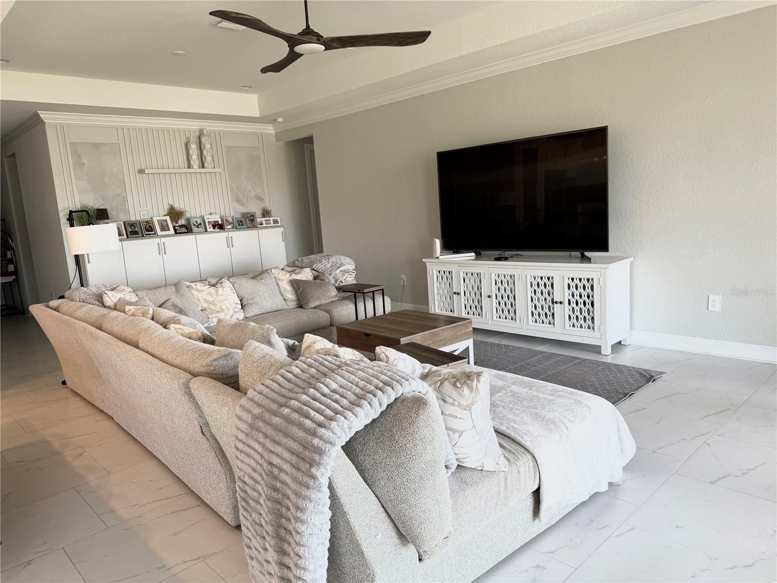 CASSATA LAKES - Residential Lease