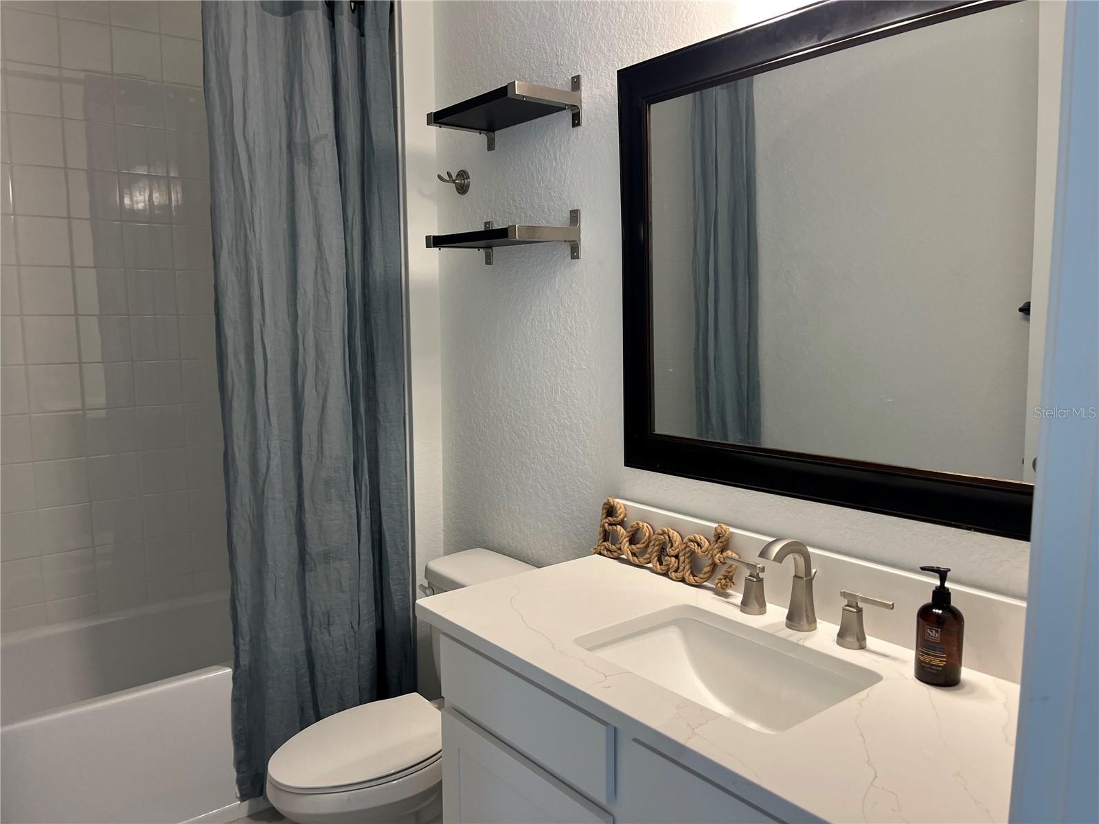 CASSATA LAKES - Residential Lease