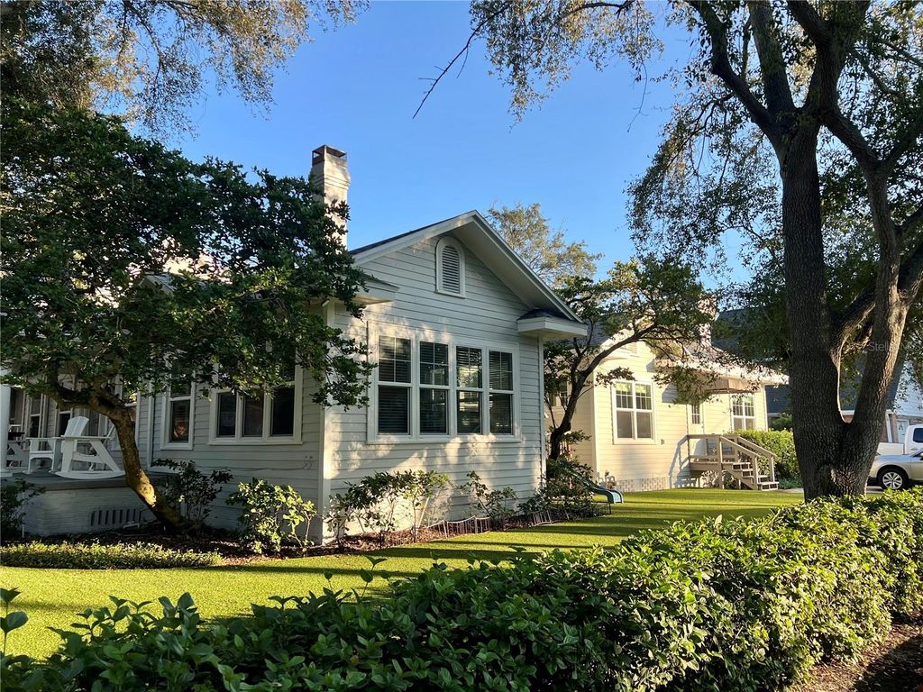 Photo of 2632 W Jetton Avenue, Tampa, FL 33629 (MLS # TB8469960)