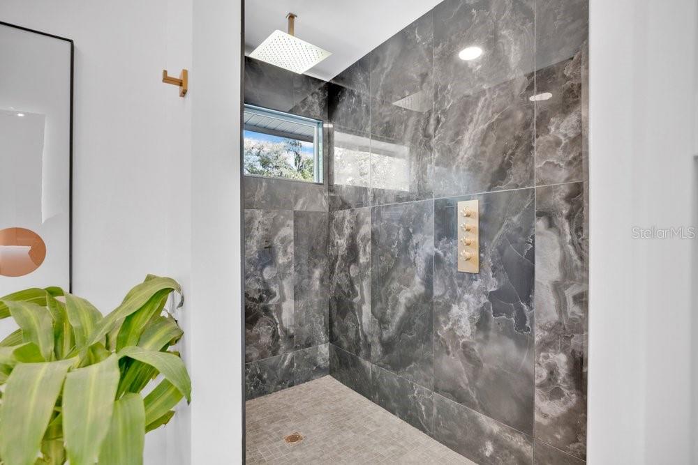 GENETTI REP - Residential