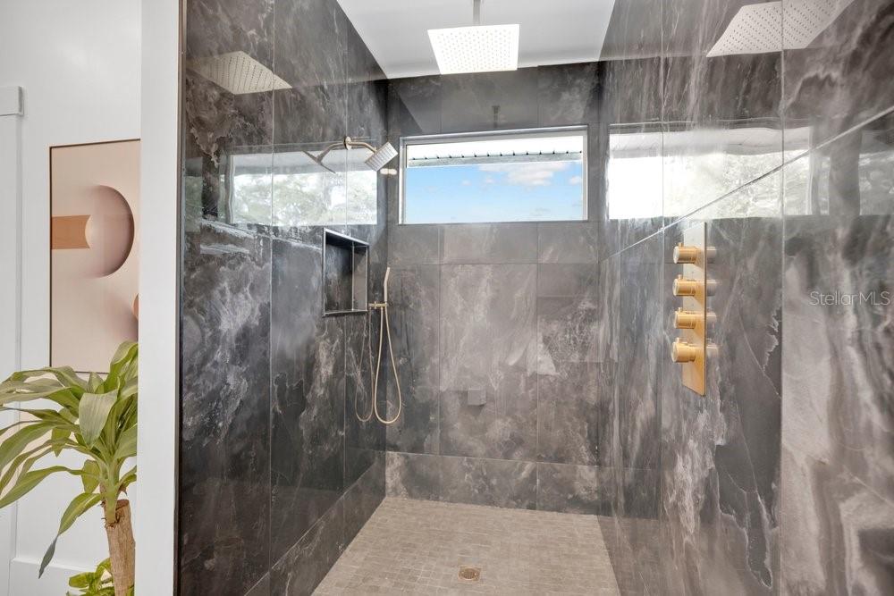 GENETTI REP - Residential