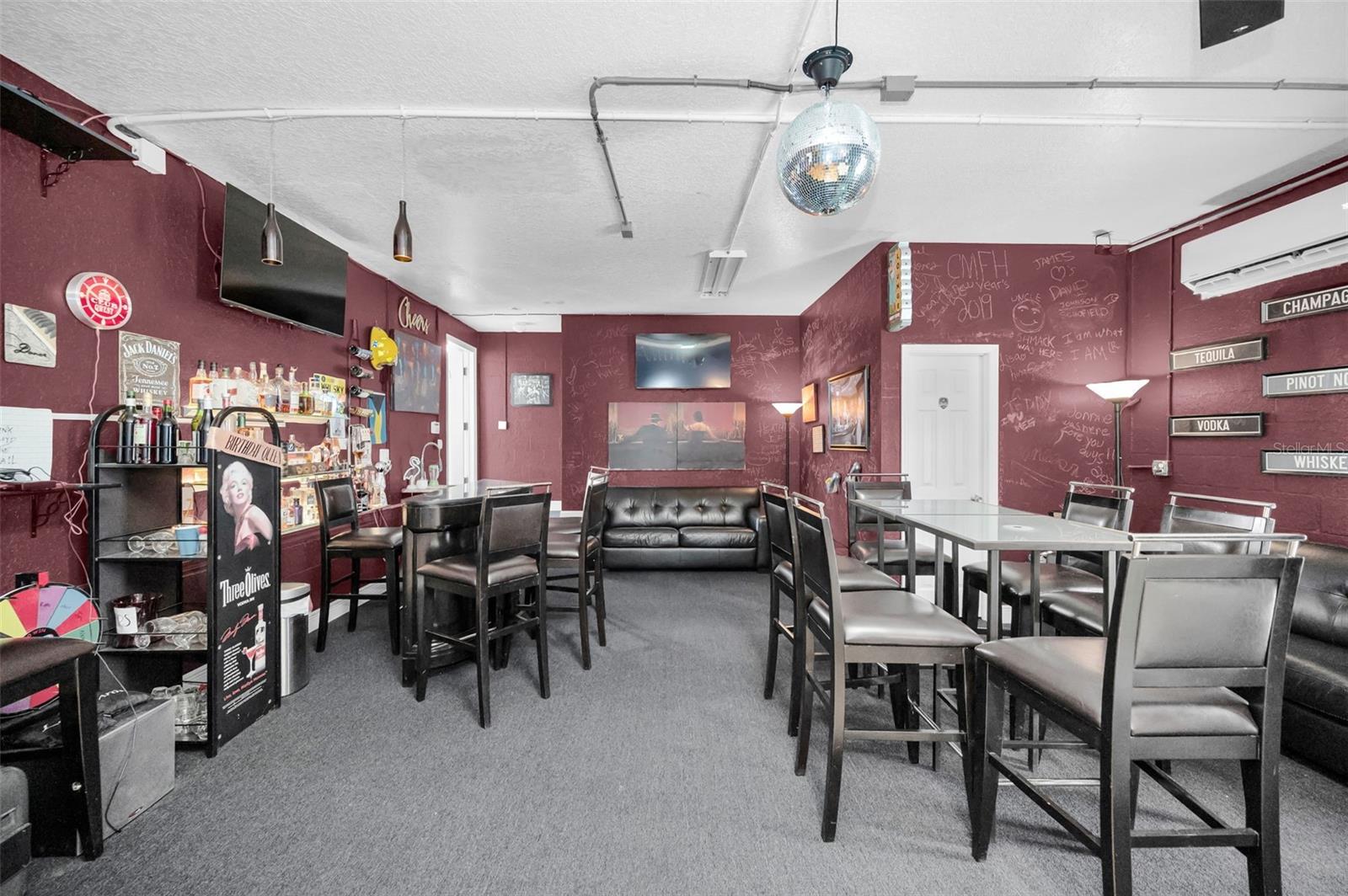 LONGLEAF NEIGHBORHOOD - Residential