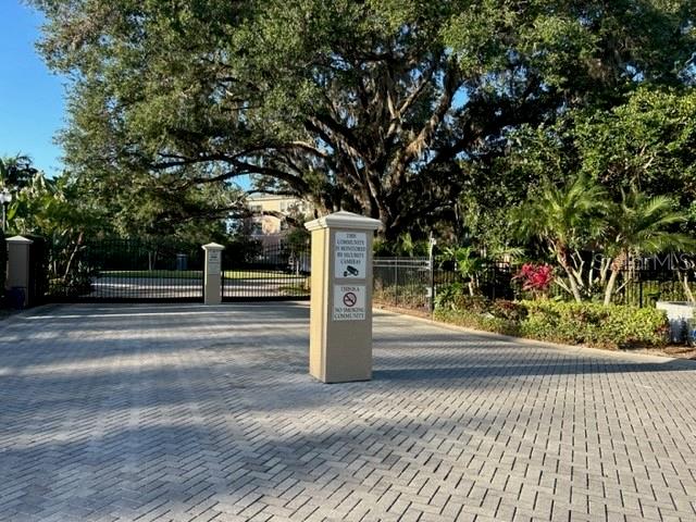 GRANDE OAKS PRESERVE - Residential