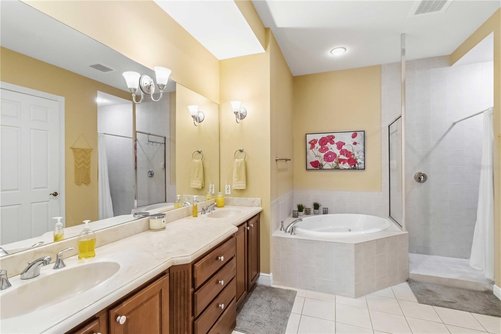 GRANDE OAKS PRESERVE - Residential