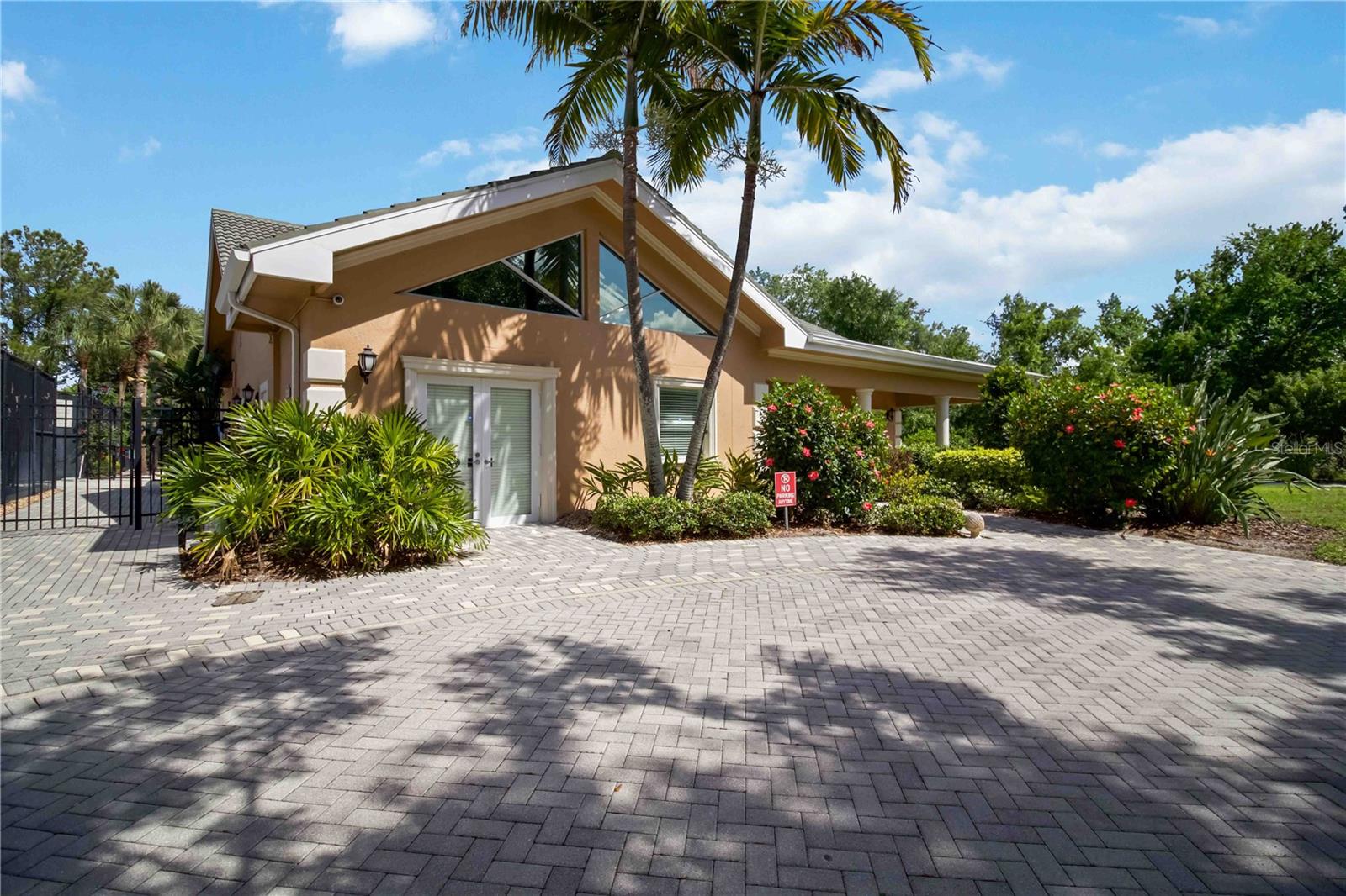 GRANDE OAKS PRESERVE - Residential