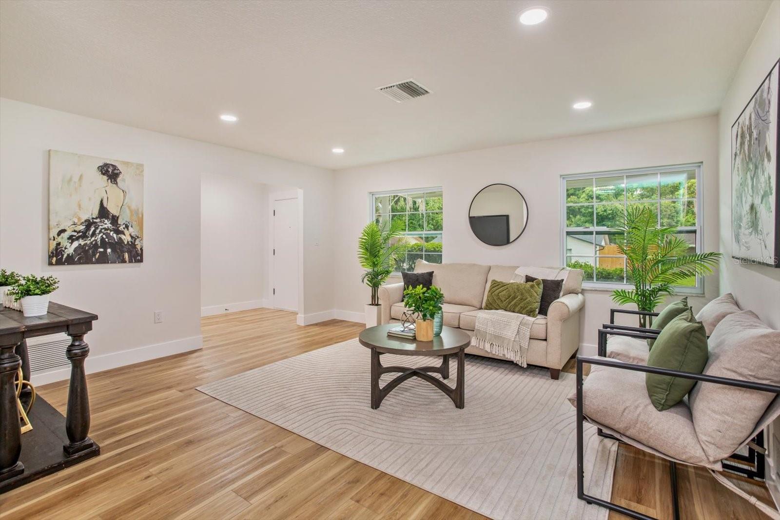 958 ORANGE AVENUE