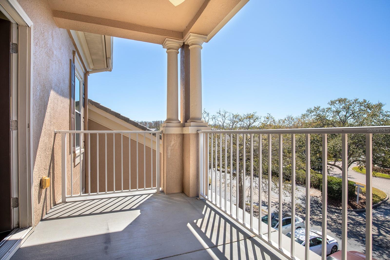 CAPRI/HUNTERS CRK CONDO - Residential