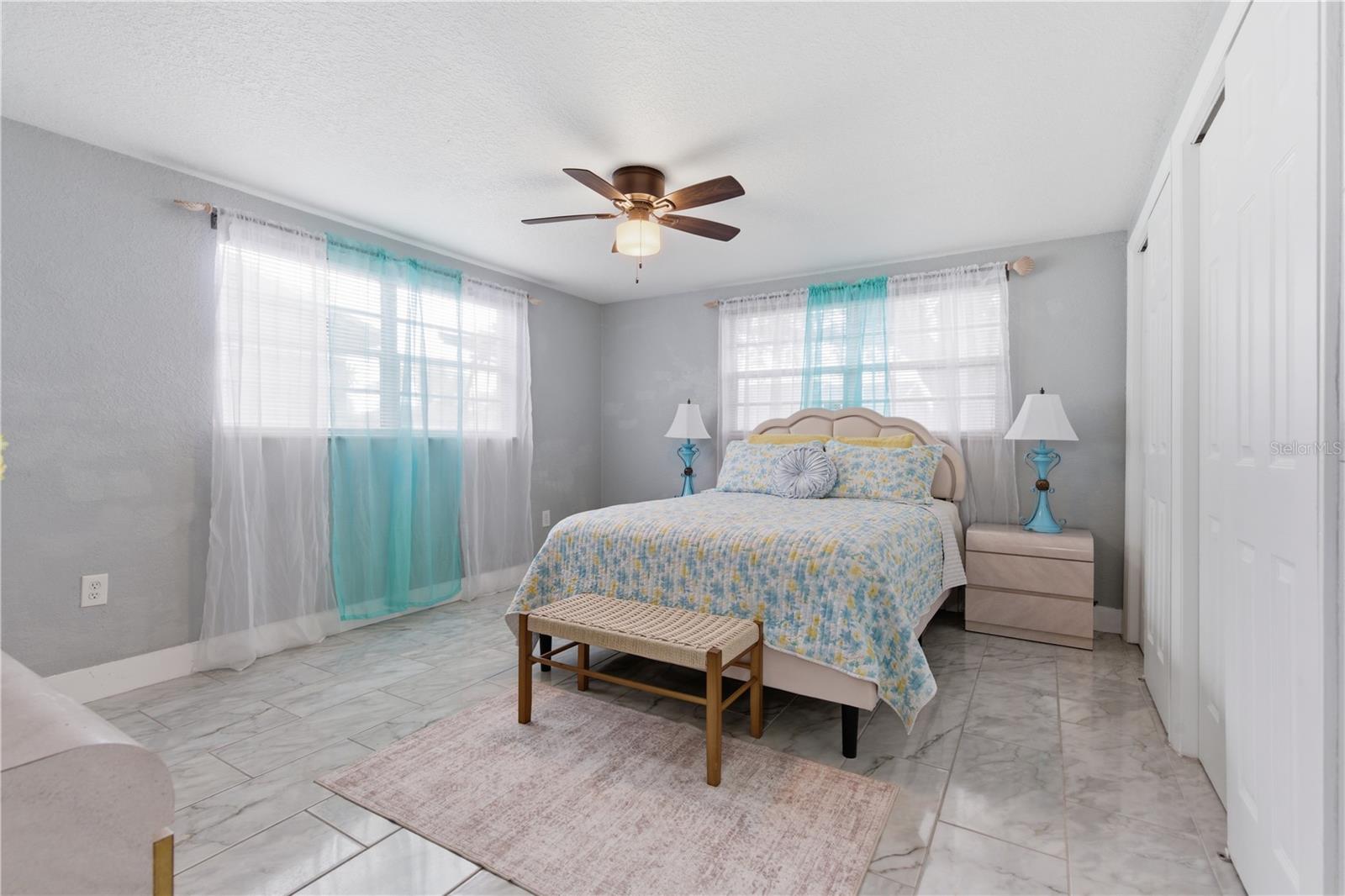 EMBASSY HILLS - Residential