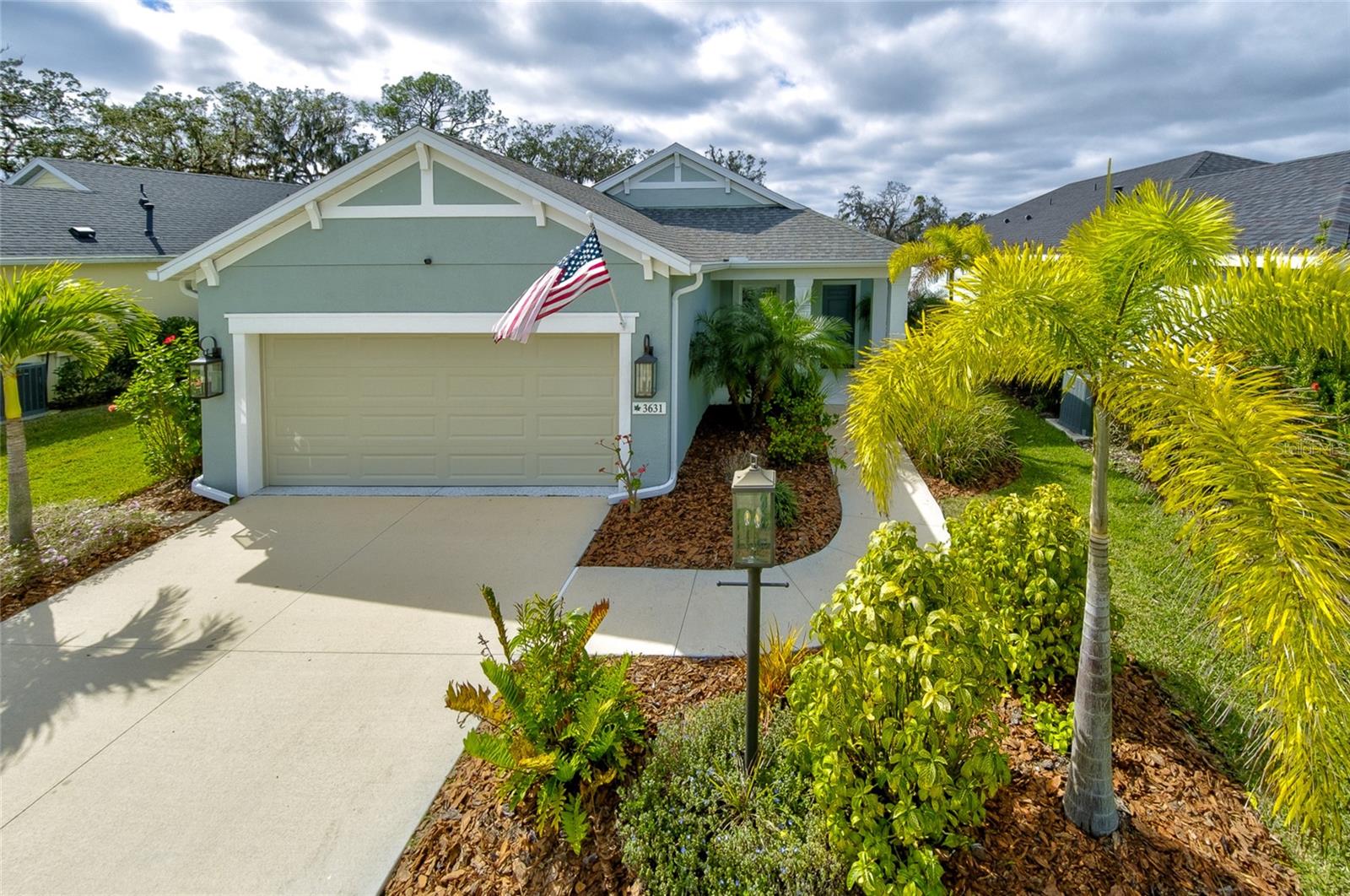 3631 SHIMMERING OAKS DRIVE