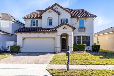 Photo of 1319 Yorkshire Court, Davenport, FL 33896 (MLS # O6366867)