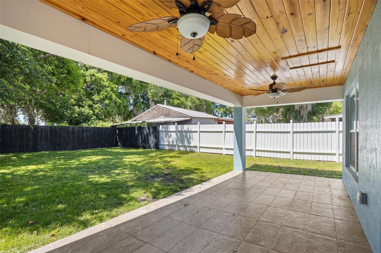 MOUNT DORA - Residential Lease